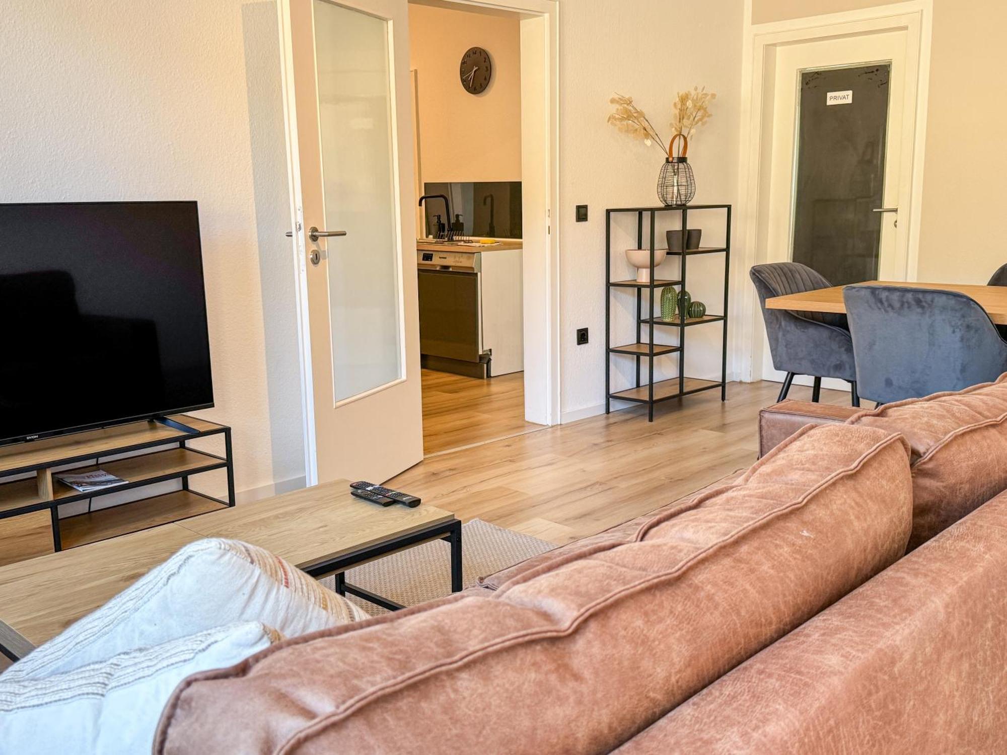 Apartment Duesseltal Messe 100Qm Düsseldorf Esterno foto